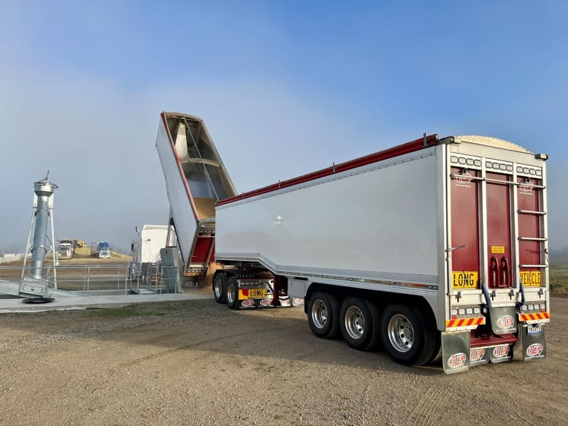 Grain truck unloading